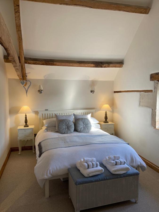 The Cider Barn - Spacious First Floor Apartment Set Within Barn Conversion Τσέλτενχαμ Εξωτερικό φωτογραφία
