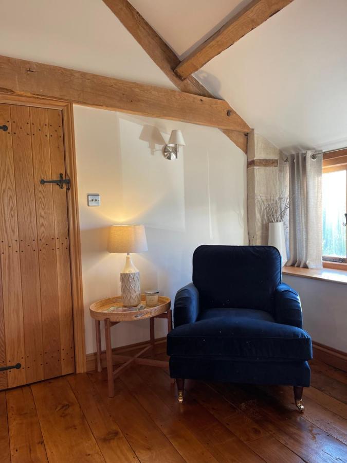 The Cider Barn - Spacious First Floor Apartment Set Within Barn Conversion Τσέλτενχαμ Εξωτερικό φωτογραφία