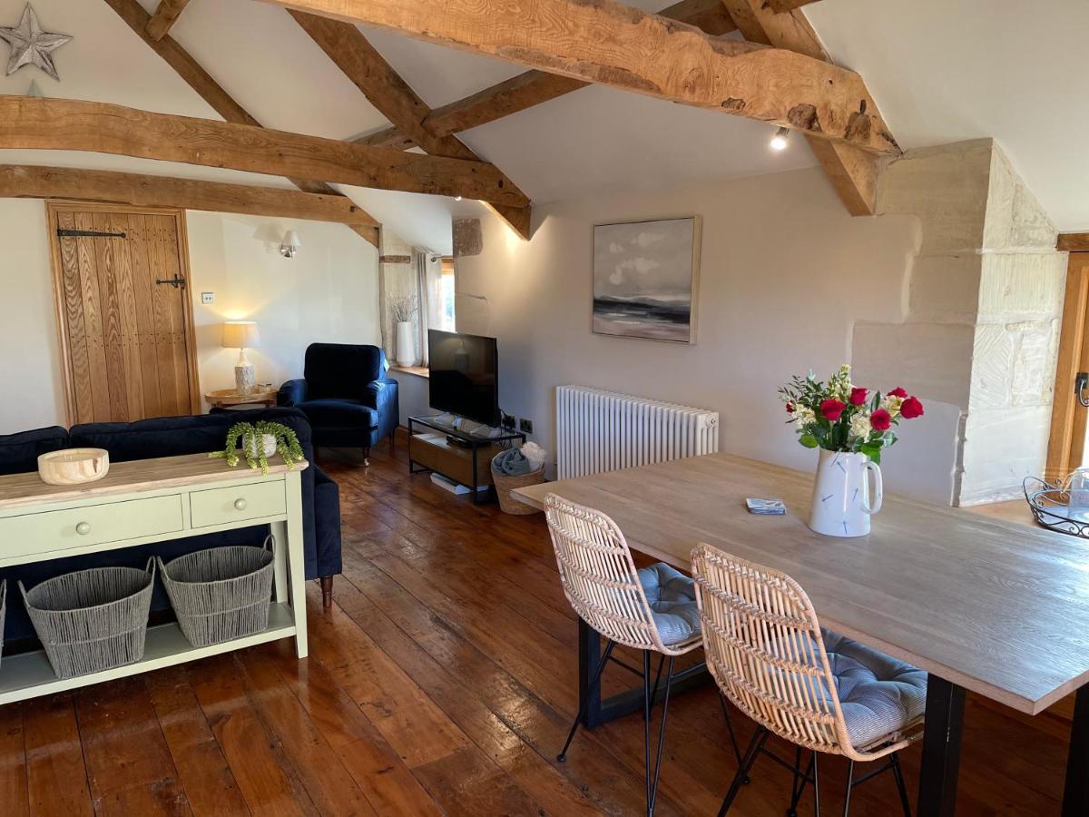 The Cider Barn - Spacious First Floor Apartment Set Within Barn Conversion Τσέλτενχαμ Εξωτερικό φωτογραφία