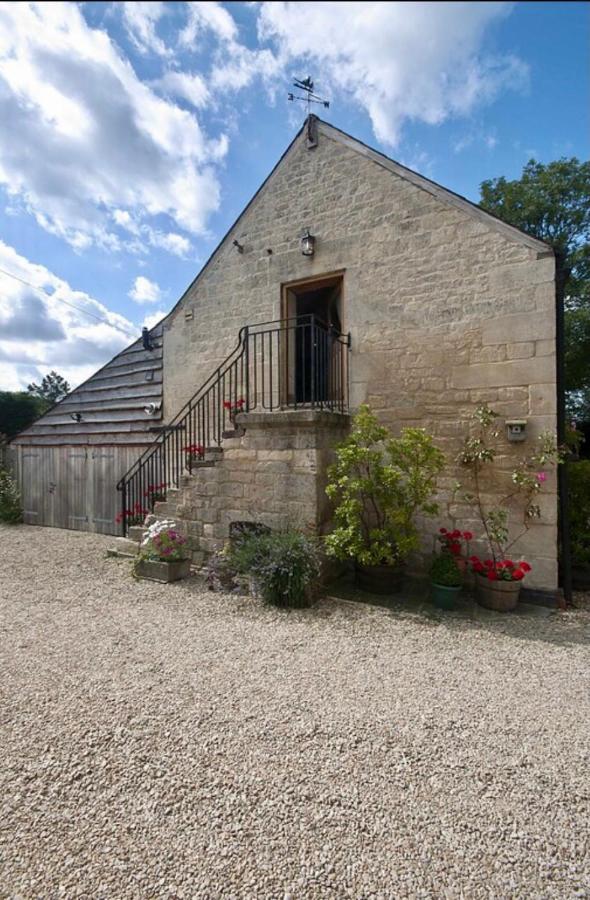 The Cider Barn - Spacious First Floor Apartment Set Within Barn Conversion Τσέλτενχαμ Εξωτερικό φωτογραφία